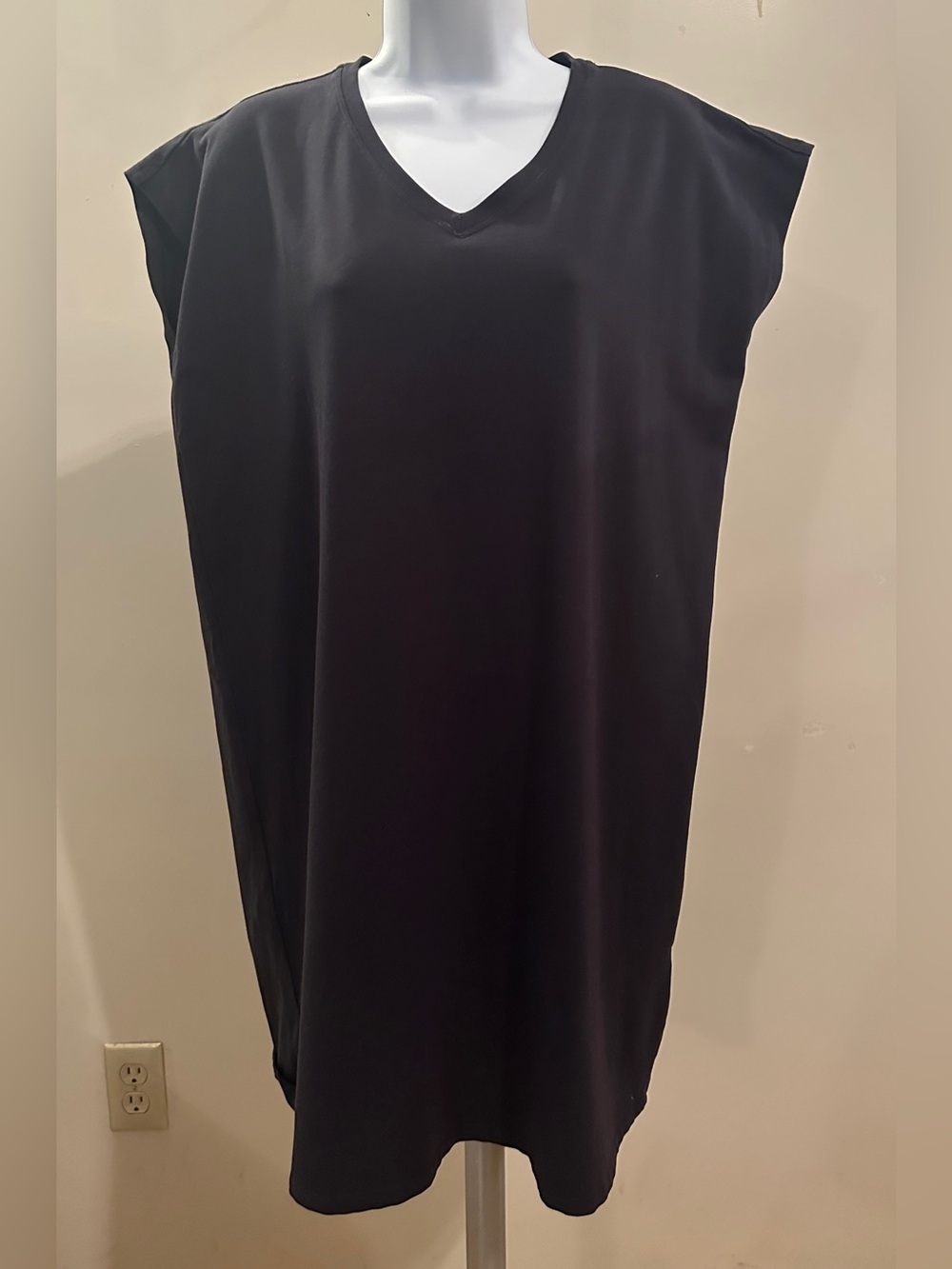 Eileen Fisher Black V-Neck Tunic Top